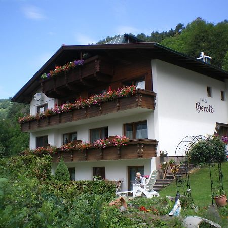 Hôtel Haus Gerold à Oetz Extérieur photo